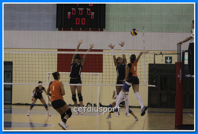 121110 sport2 406_tn.jpg